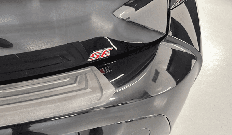 
								Toyota Corolla Hatchback 2023 full									